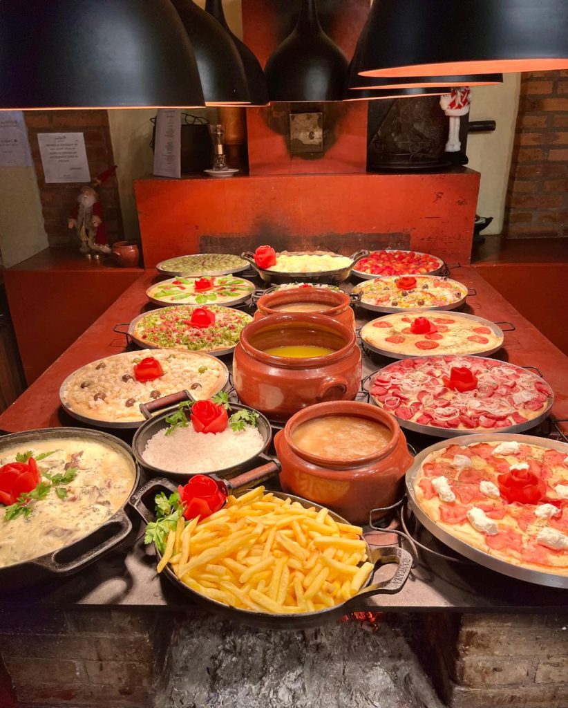 pousada interior de sp com pizza